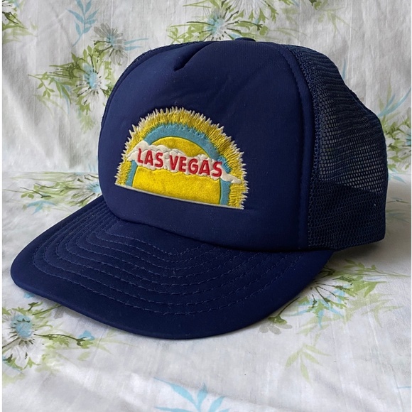 Vintage 1970’s 1980's Las Vegas Trucker Hat - Navy Blue with Sun and Clouds - M - Picture 5 of 5